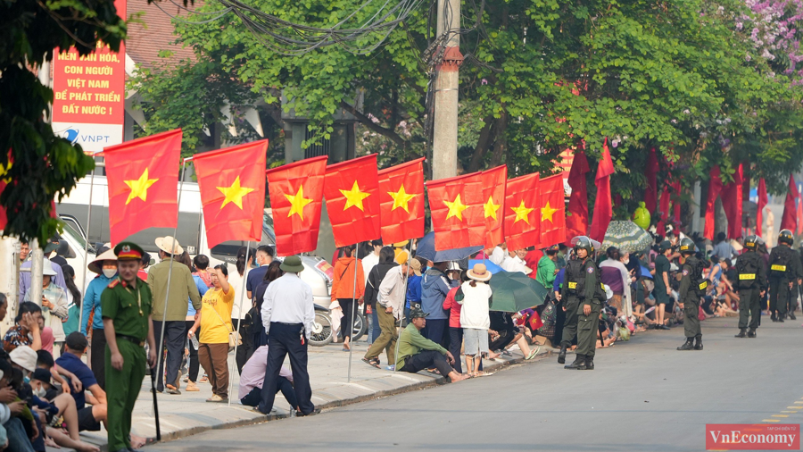 [Phóng sự ảnh]: Không khí náo nức mà trang nghiêm tại lễ tổng duyệt 70 năm chiến thắng Điện Biên Phủ - Ảnh 12