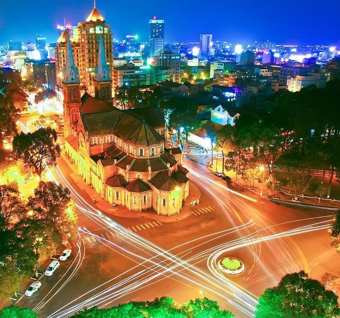 Historically, Ho Chi Minh City and the Southeast region have been at the forefront of the country in terms of new economic models, institutions, mechanisms, and methods. (Photo source: internet.)