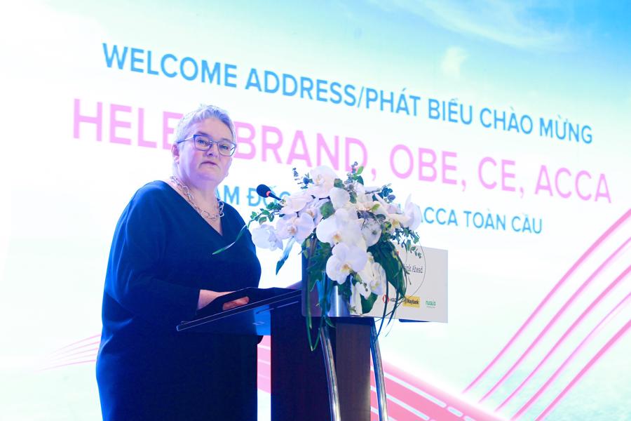 Ms. Helen Brand, Chief Executive of ACCA, delivers her welcome speek