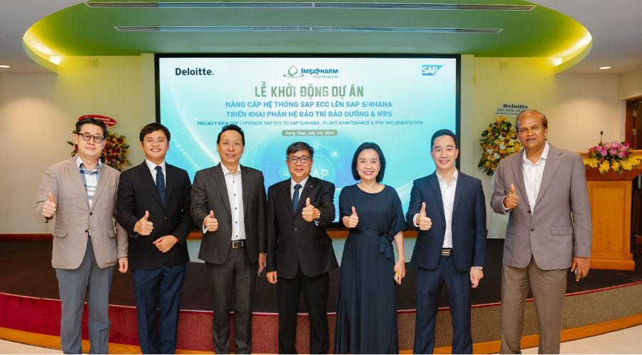 Representatives from Imexpharm, Deloitte Vietnam, and SAP Vietnam at the project&rsquo;s launch ceremony.