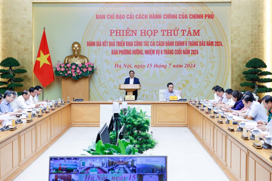 Quang cảnh phi&ecirc;n họp tại đầu cầu Ch&iacute;nh phủ. Ảnh: VGP.