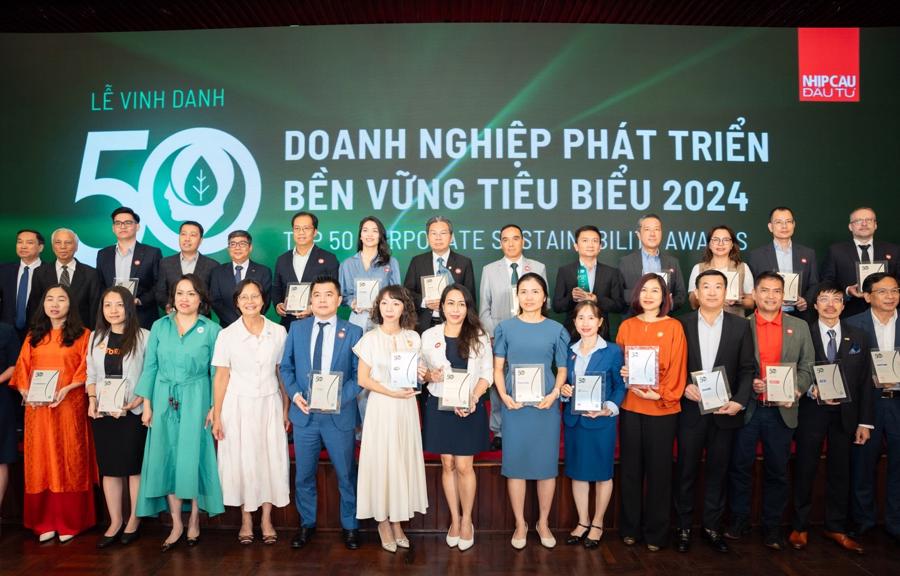 Top 50 doanh nghiệp ph&aacute;t triển bền vững ti&ecirc;u biểu 2024. Ảnh: Kế Ch&acirc;u.