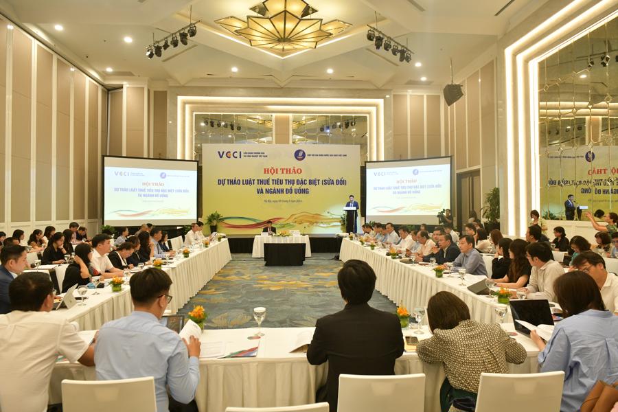 Dự thảo Luật thuế tiêu thụ đặc biệt: Tránh tạo ra “cú sốc” đối với ngành đồ uống - Ảnh 1