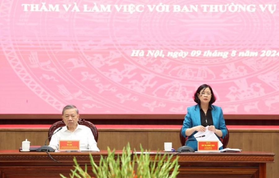 B&iacute; thư Th&agrave;nh ủy H&agrave; Nội B&ugrave;i Thị Minh Ho&agrave;i tr&acirc;n trọng cảm ơn những động vi&ecirc;n v&agrave; định hướng s&acirc;u sắc của Tổng B&iacute; thư, Chủ tịch nước T&ocirc; L&acirc;m đối với Thủ đ&ocirc;.