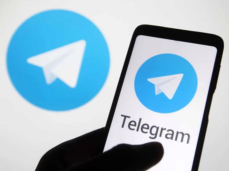 Telegram thu h&uacute;t người d&ugrave;ng với c&ocirc;ng nghệ m&atilde; ho&aacute; đầu cuối, hoạt động như một mạng x&atilde; hội chia sẻ th&ocirc;ng tin.&nbsp;