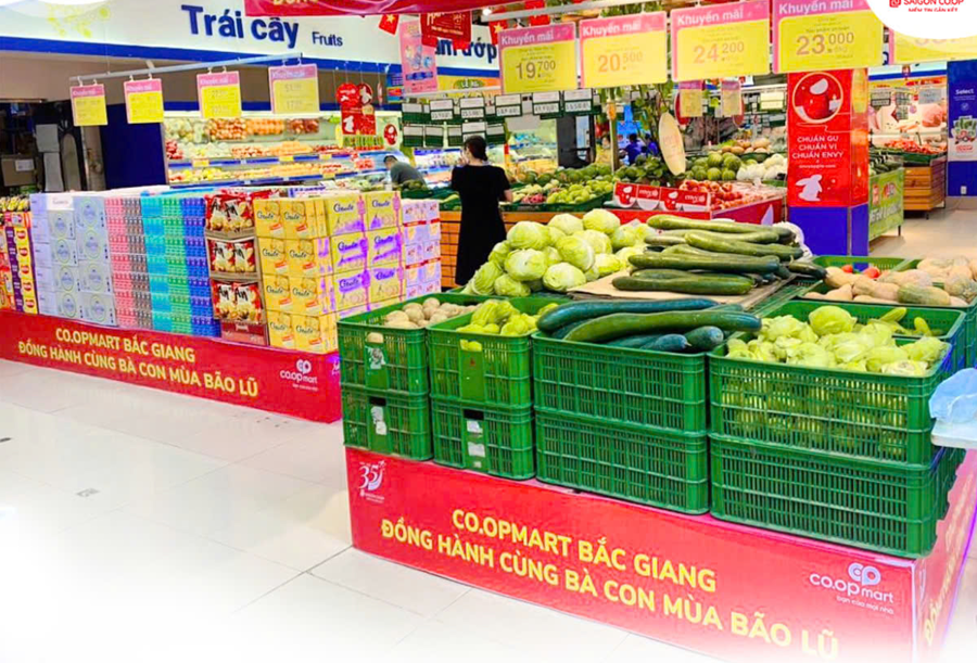 Si&ecirc;u thị Saigon Co.op tại miền Bắc đ&atilde; tăng lượng h&agrave;ng h&oacute;a dự trữ d&agrave;nh gấp 3 lần so với ng&agrave;y thường.