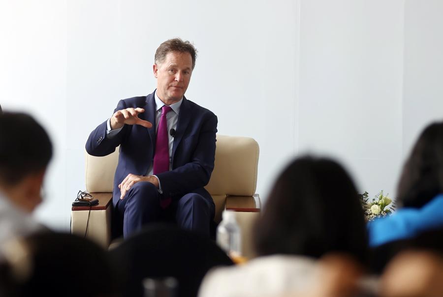 &Ocirc;ng Nick Clegg: Meta ho&agrave;n to&agrave;n tin tưởng v&agrave;o Việt Nam như một điểm đến cho c&aacute;c khoản đầu tư của c&ocirc;ng ty