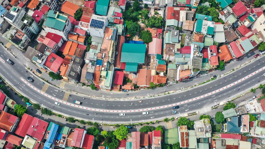 Hai dự &aacute;n được đưa v&agrave;o sử dụng sẽ g&oacute;p phần n&acirc;ng cao năng lực giao th&ocirc;ng của th&agrave;nh phố, tăng cường khả năng kết nối giao th&ocirc;ng đồng thời n&acirc;ng cao năng lực ph&ograve;ng chống lũ của tuyến đ&ecirc; hữu Hồng, bảo vệ Thủ đ&ocirc;.