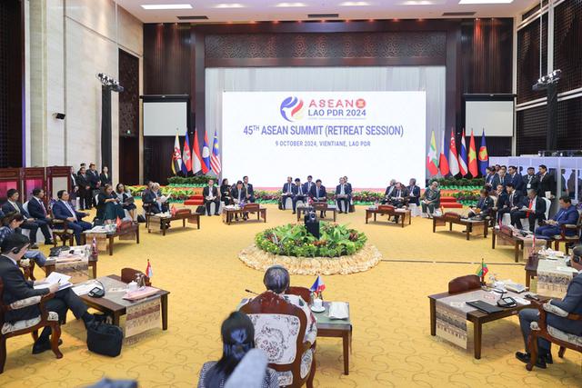 he retreat session of the 45th ASEAN Summit in Vientiane, Laos, on October 9, 2024. (Photo: VGP)