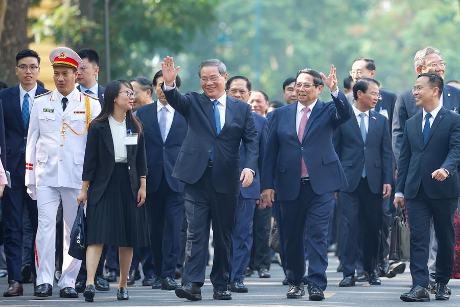 Thủ tướng Phạm Minh Chính chủ trì Lễ đón chính thức Thủ tướng Trung Quốc Lý Cường - Ảnh 3