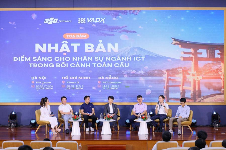 Tọa đ&agrave;m &ldquo;Nhật Bản: Điểm s&aacute;ng cho nh&acirc;n sự ng&agrave;nh ICT trong bối cảnh to&agrave;n cầu&rdquo; tại điểm cầu H&agrave; Nội.