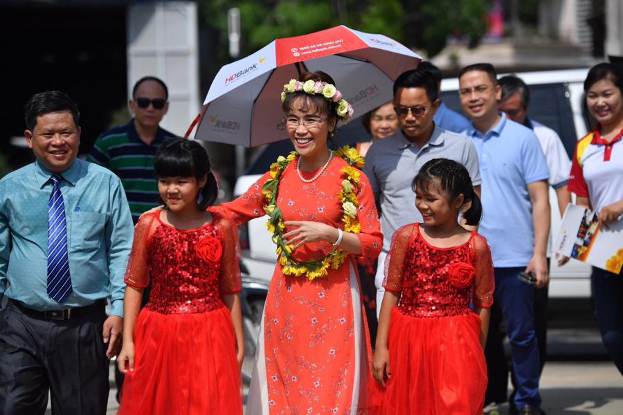 Tiến sĩ Phương Thảo cho rằng sự tham gia của phụ nữ trong c&aacute;c ng&agrave;nh khoa học sẽ thay đổi khi b&eacute; g&aacute;i được tiếp cận, lựa chọn m&ocirc;n học, ng&agrave;nh học theo đ&uacute;ng năng lực của m&igrave;nh (ảnh: T.L).