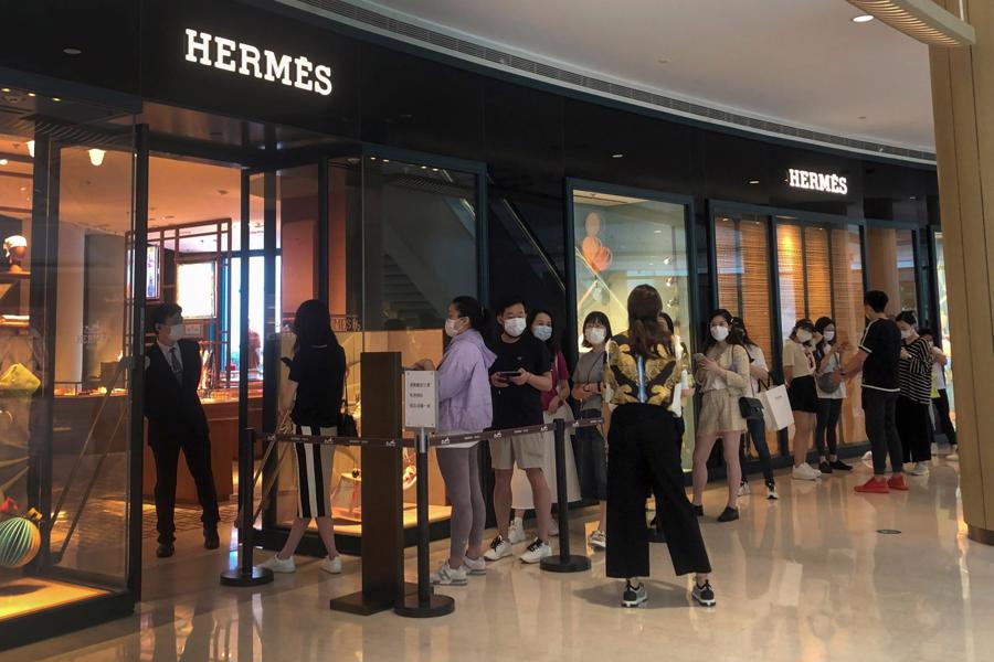 Herm&egrave;s vẫn giữ ổn định doanh số.