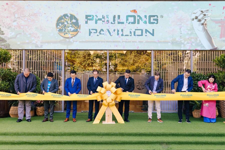 Lễ khai trương Phu Long Pavilion và căn hộ mẫu Essensia Sky thể hiện tầm nhìn luôn hướng đến khách hàng trong hành trình kiến tạo giá trị mãi sinh sôi của Phú Long. 