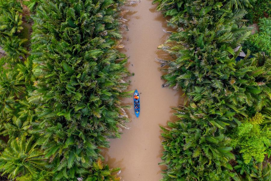 &Aacute;p lực l&ecirc;n c&aacute;c hệ sinh th&aacute;i tự nhi&ecirc;n, &ocirc; nhiễm m&ocirc;i trường tại c&aacute;c khu du lịch trọng điểm Việt Nam ng&agrave;y c&agrave;ng r&otilde; rệt.