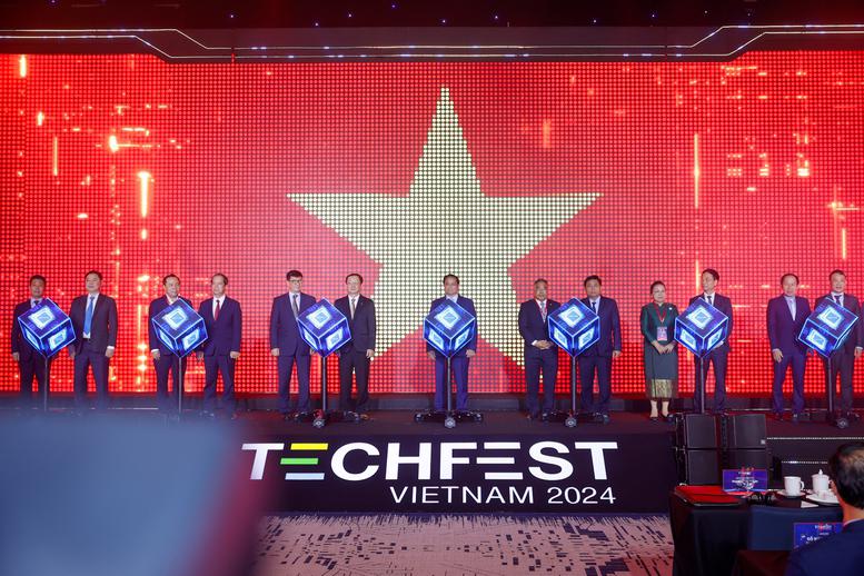 TECHFEST Việt 1xbet com registration năm 2024 - Ảnh: VGP