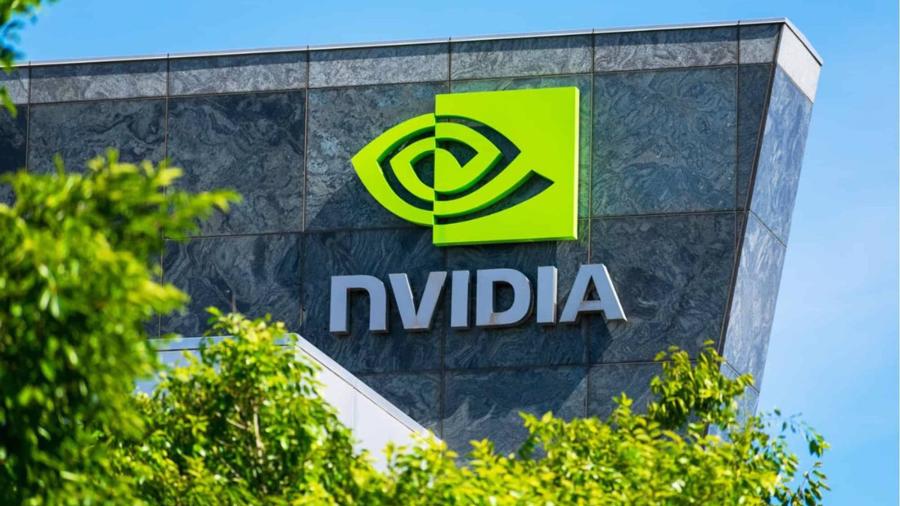 Nvidia đạt 3,49 ngh&igrave;n tỷ USD nhờ sự b&ugrave;ng nổ trong lĩnh vực tr&iacute; tuệ nh&acirc;n tạo. Cổ phiếu của Nvidia đ&atilde; tăng gần 200% trong năm nay, so với mức tăng 30% của Apple.