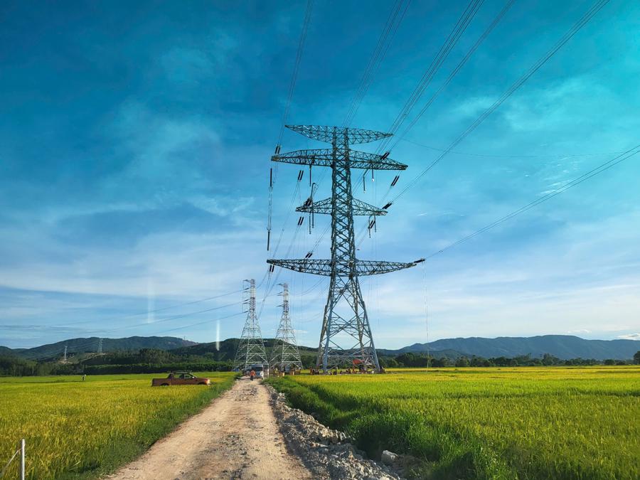 Kỳ t&iacute;ch đường d&acirc;y&nbsp;500 kV mạch 3 Quảng Trạch - Phố Nối