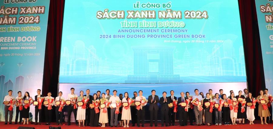 Hàng chục doanh nghiệp lọt sách Xanh Bình Dương năm 2024 - Ảnh 1