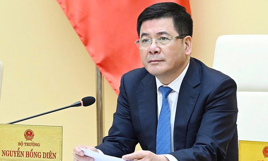 Minister of Industry and Trade Nguyen Hong Dien at the meeting on February 19. (Source: MoIT)