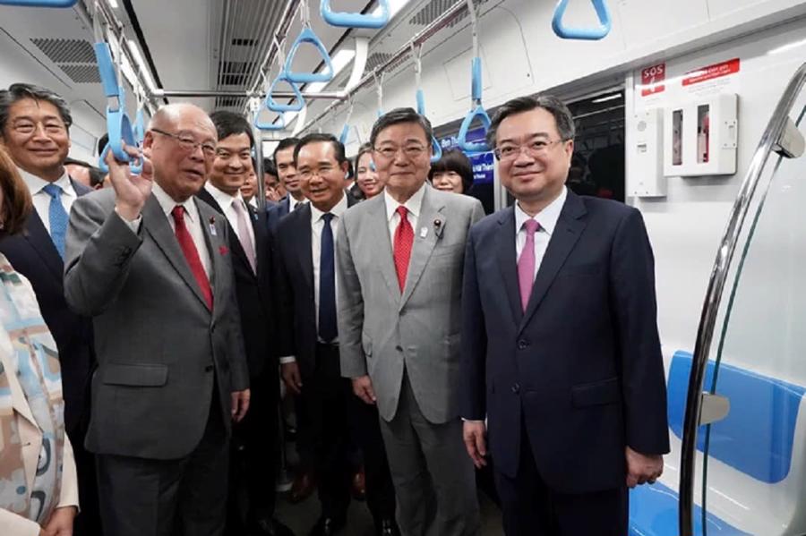 C&aacute;c đại biểu trải nghiệm tuyến Metro số 1 -&nbsp;Nguồn: Cổng th&ocirc;ng tin điện tử 1xbet canlı maç izle.HCM.