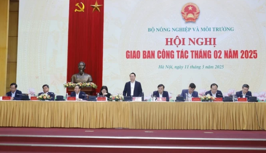 Bộ trưởng Đỗ Đức Duy chủ tr&igrave; hội nghị giao ban Bộ N&ocirc;ng nghiệp v&agrave; M&ocirc;i trường.