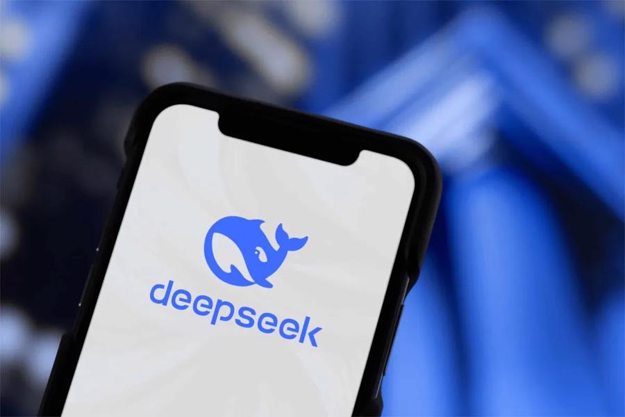 DeepSeek, ban đầu chỉ l&agrave; một dự &aacute;n phụ, sau khi ra mắt đ&atilde; đ&atilde; g&acirc;y chấn động Thung lũng Silicon v&agrave; Phố Wall. Ảnh: Asia Times