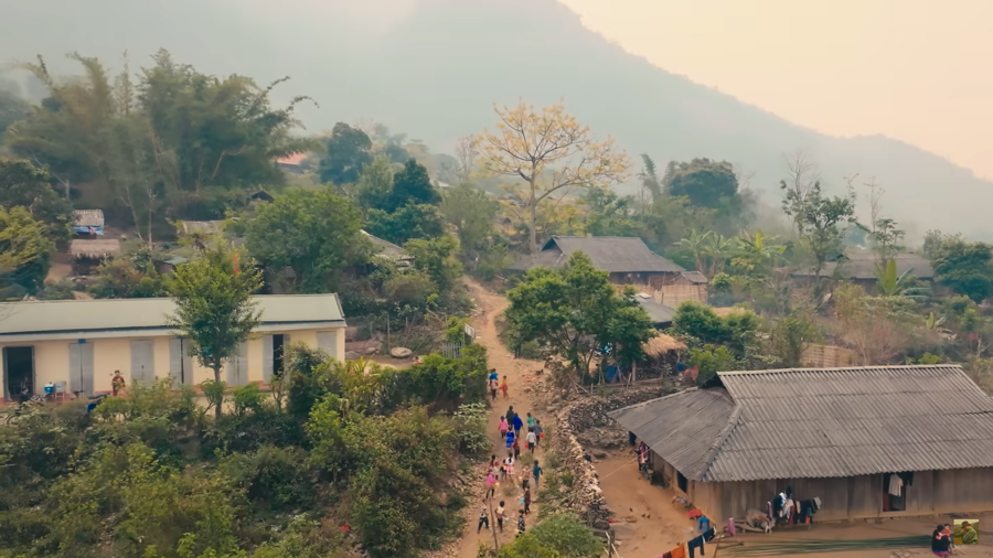 Cảnh sắc&nbsp;Điện Bi&ecirc;n xuất hiện trong video &acirc;m nhạc của ca sĩ Đen V&acirc;u v&agrave; PiaLinh mang t&ecirc;n&nbsp;"Nấu ăn cho em".