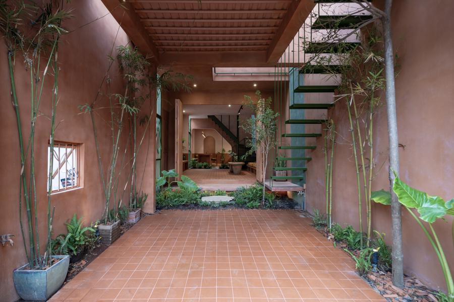 Những ngôi nhà màu đất bền vững - Ảnh 1