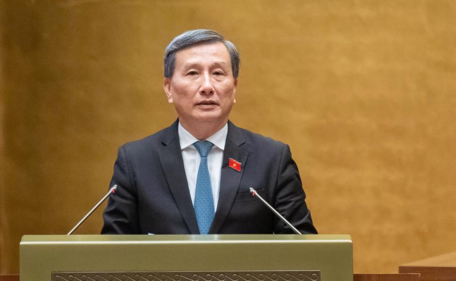 Chủ nhiệm Uỷ ban Khoa học, Công nghệ và Môi trường Lê Quang Huy.