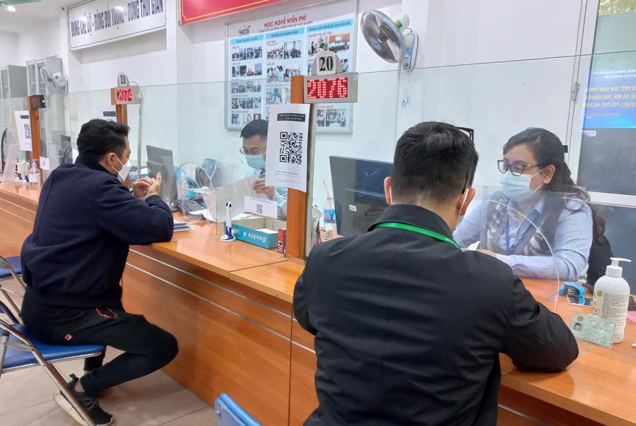 Mức lương chuyên gia tư vấn quy định chưa bao gồm các chi phí đóng bảo hiểm thuộc trách nhiệm đóng của người sử dụng lao động. Ảnh minh họa: Nhật Dương.