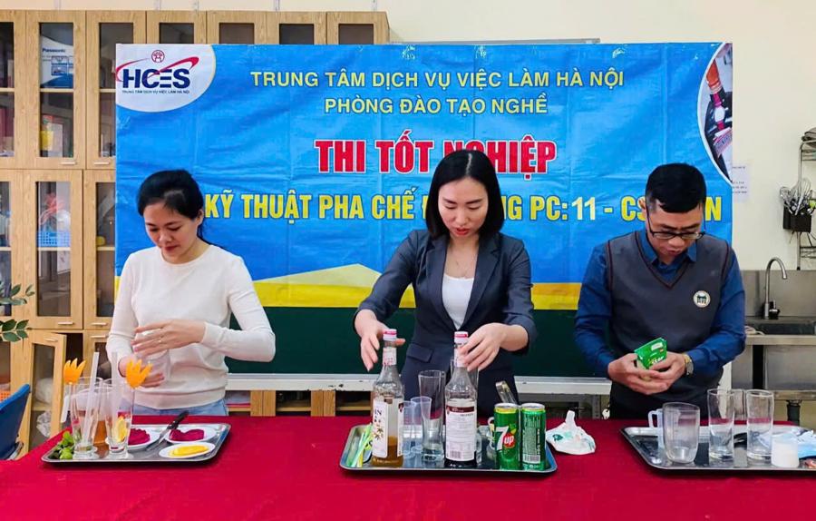 Người lao động tham gia một lớp đào tạo nghề. Ảnh: TH.