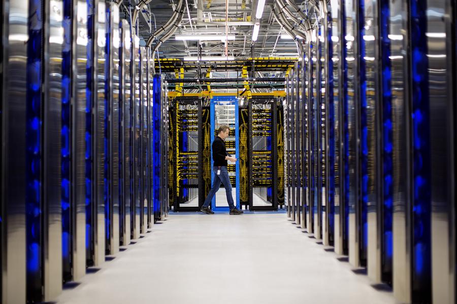 Xây dựng trung tâm dữ liệu vẫn là một cuộc đua tốn kém của các big tech. Ảnh: Microsoft