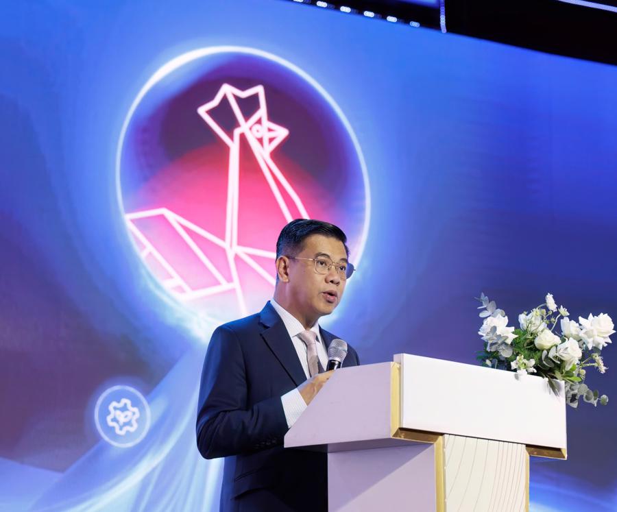 Phó Chủ tịch Ủy ban nhân dân TP.HCM Nguyễn Văn Dũng phát biểu tại sự kiện.