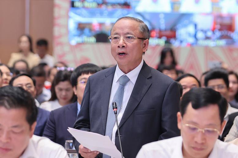 Ông Nguyễn Văn Thân, Chủ tịch Hiệp hội Doanh nghiệp nhỏ và vừa Việt Nam, nêu các kiến nghị tại tọa đàm - Ảnh: VGP.