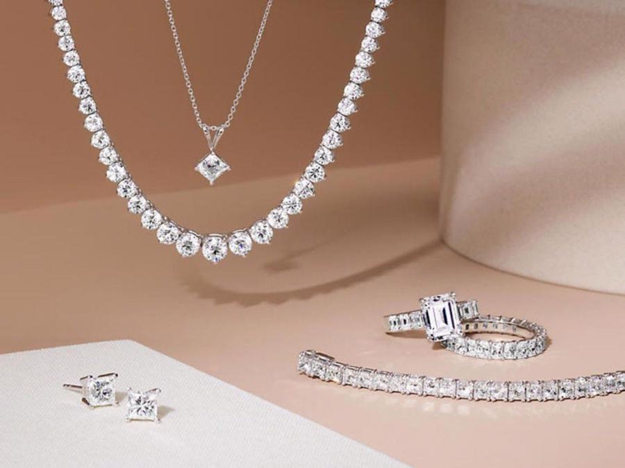 Trang sức cao cấp đang "vượt mặt" thời trang - Ảnh 5