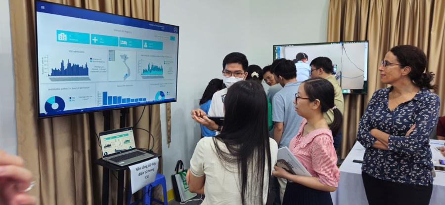 Hình ảnh tại hội nghị.