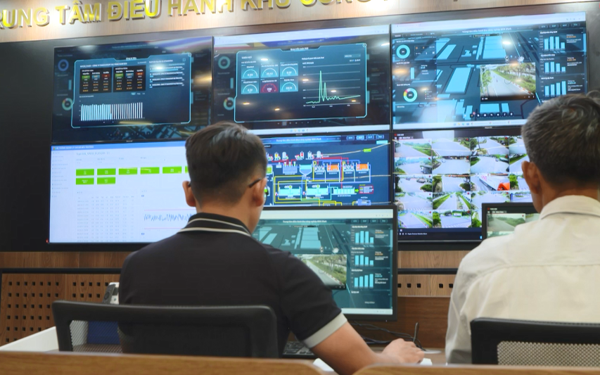 Trung tâm điều hành khu công nghiệp thông minh tại khu công nghiệp Quang Minh.
