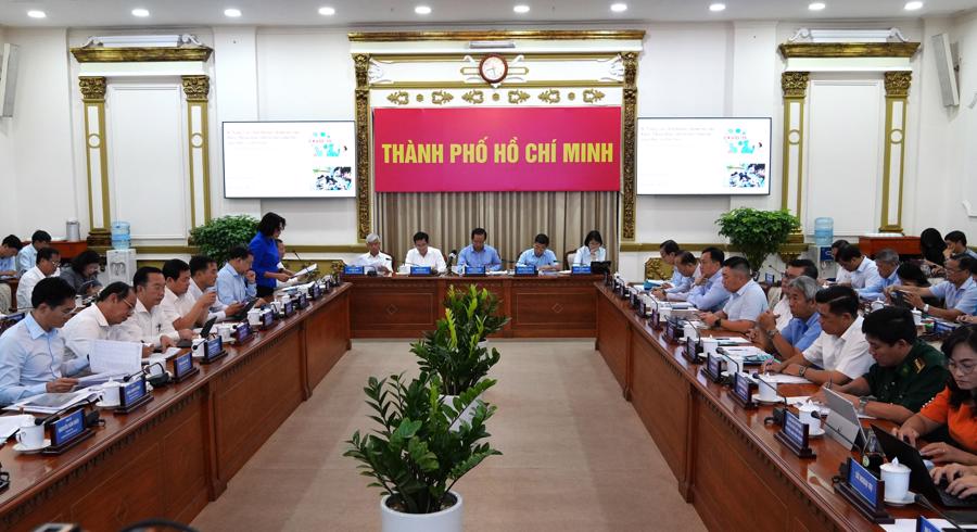 Toàn cảnh phiên họp - Ảnh: Cổng thông tin điện tử TP.HCM.
