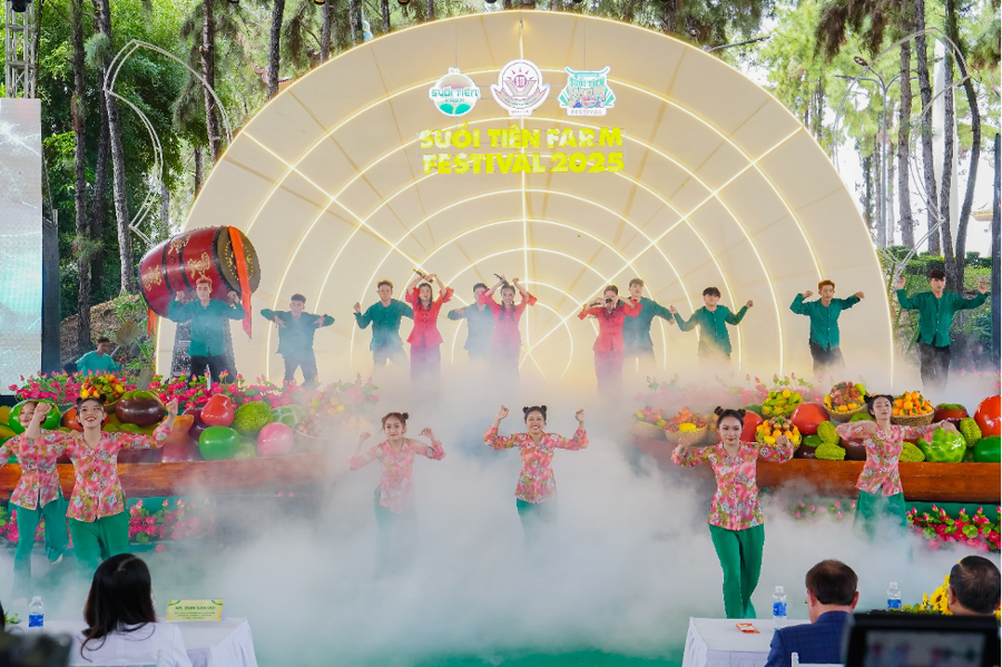 The 21st Southern Fruit Festival officially opens on June 1st 2025