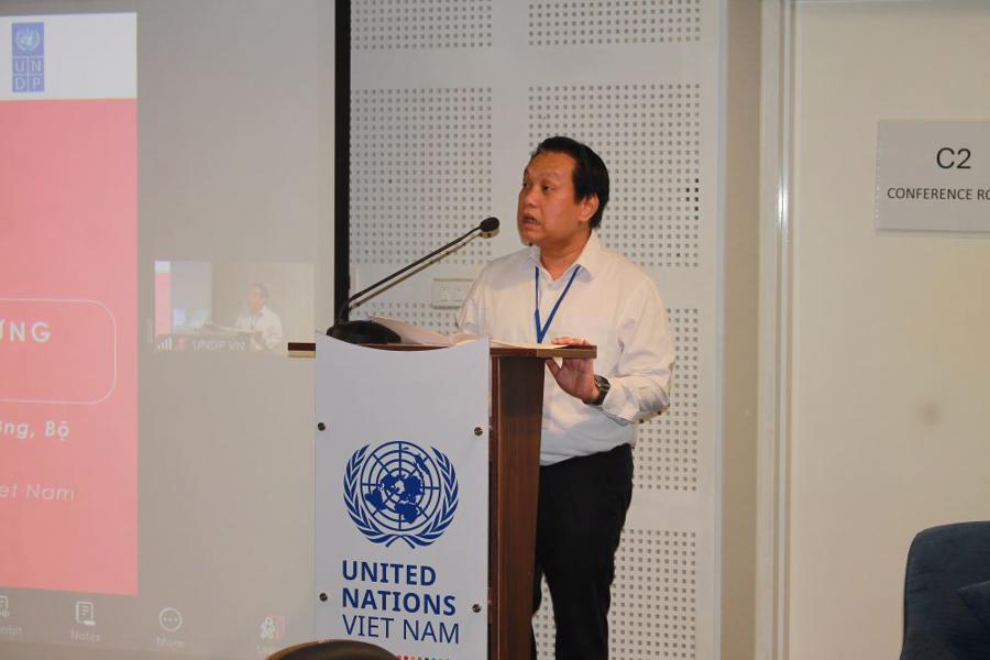 &Ocirc;ng Nguyễn Hưng Thịnh: "Đ&acirc;y l&agrave; cơ hội để Việt Nam thể hiện cam kết mạnh mẽ trong lộ tr&igrave;nh x&acirc;y dựng nền kinh tế tuần ho&agrave;n v&agrave; ph&aacute;t triển bền vững". Ảnh Chu Kh&ocirc;i.