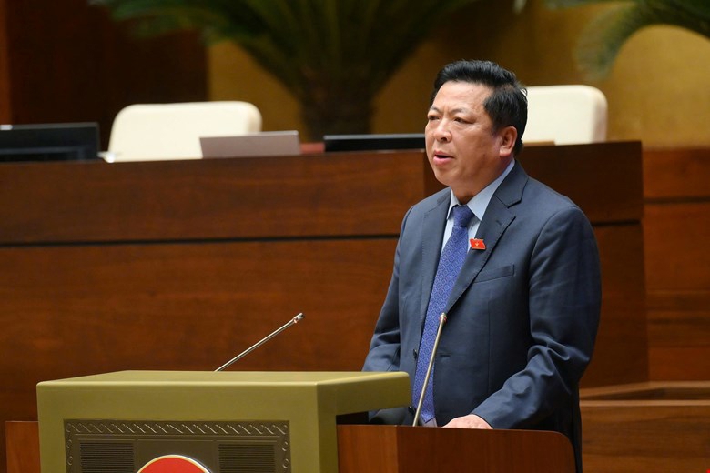 Bộ trưởng Bộ Xây dựng Trần Hồng Minh.