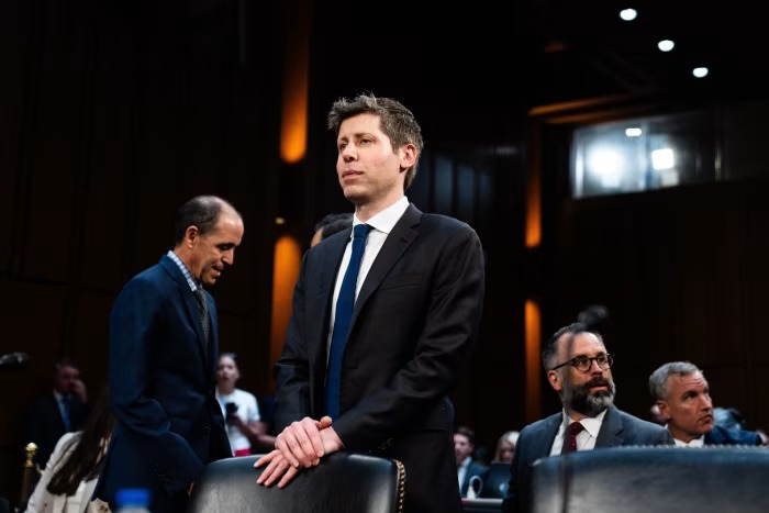 Giám đốc điều hành OpenAI Sam Altman