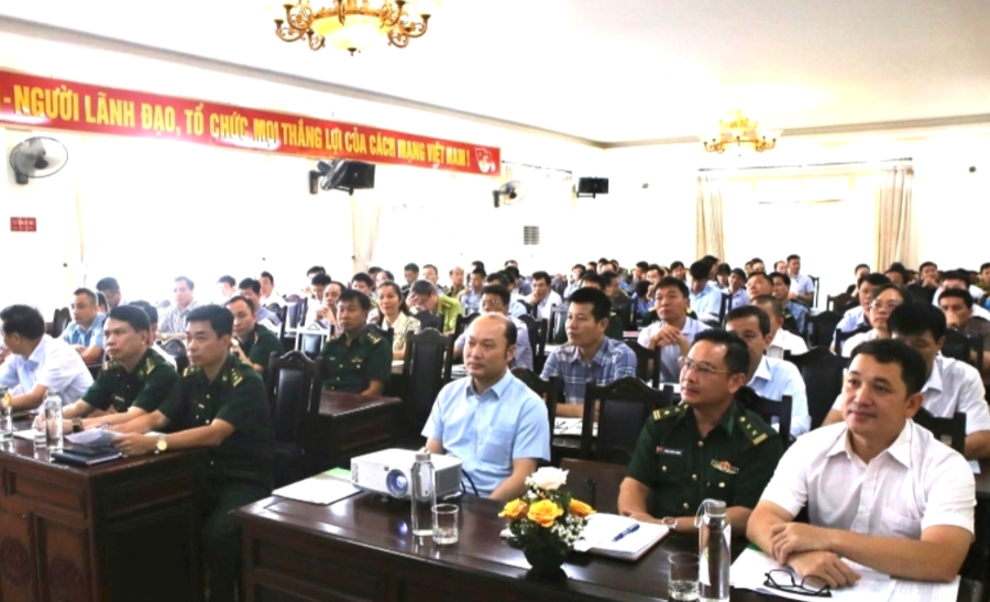 Toàn cảnh hội nghị