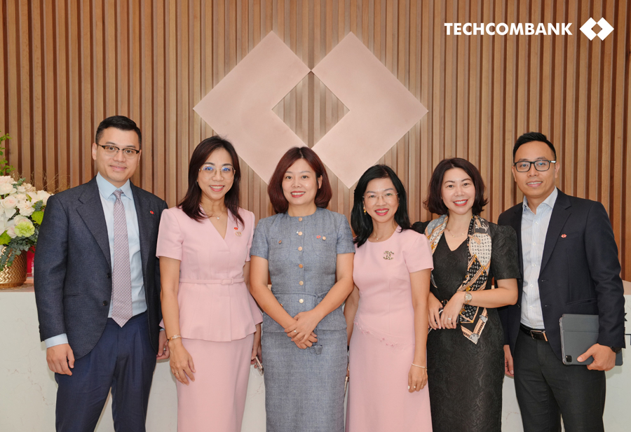 Techcombank Private Lounge chính thức khai trương tại sân bay Tân Sơn Nhất - Ảnh 2