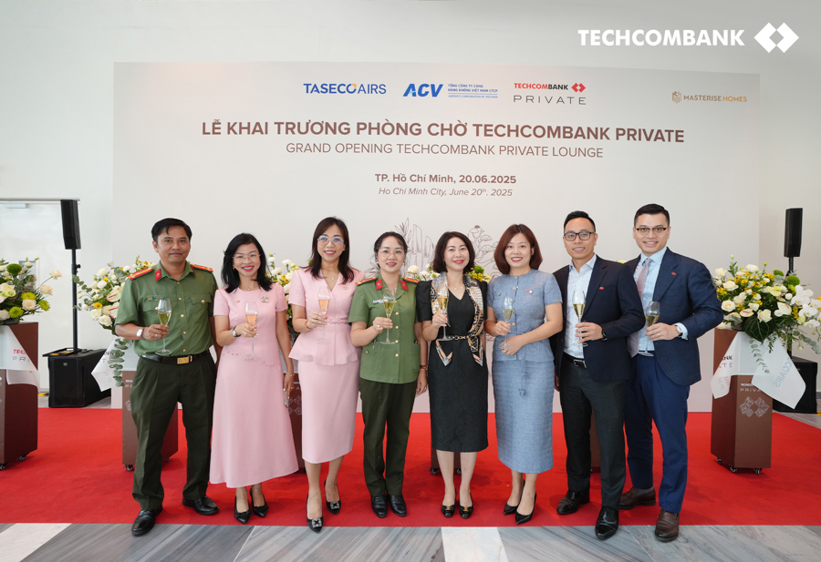 Techcombank Private Lounge chính thức khai trương tại sân bay Tân Sơn Nhất - Ảnh 1