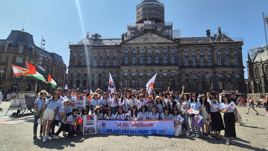 Hanoi – Amsterdam: From Heart to Heart – a journey of gratitude, connection, and legacy - Ảnh 1