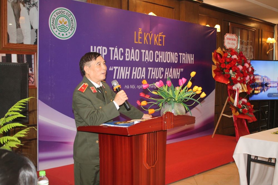 Thiếu tướng Đỗ Thế Lộc:&nbsp;ba nguy&ecirc;n tắc cốt l&otilde;i xuy&ecirc;n suốt trong qu&aacute; tr&igrave;nh hợp t&aacute;c: An to&agrave;n &ndash; Hiệu quả &ndash; Minh bạch. Ảnh Chu Kh&ocirc;i