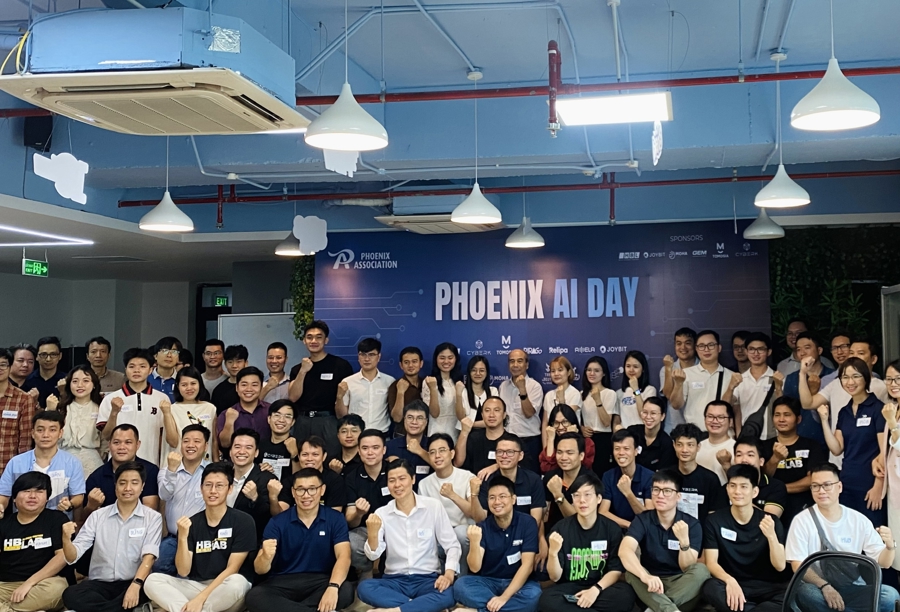 Hàng chục doanh nghiệp công nghệ Việt Nam quy tụ tại sự kiện.
