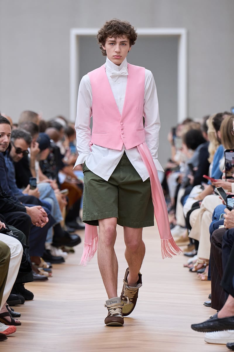 Chương mới đầy mãn nhãn của Jonathan Anderson tại Dior - Ảnh 10
